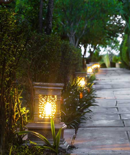 Four Seasons Landscaping And Water Gardens LLC Residential Landscape Lighting